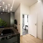 Апартаменты Jacuzzi Main Square Краков