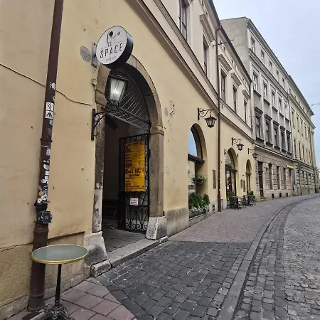 Apartment Jacuzzi Main Square