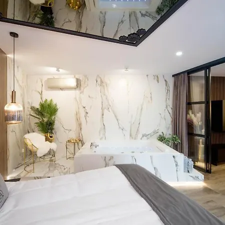 Jacuzzi Main Square 公寓 克拉科夫