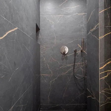 Jacuzzi Main Square Apartment Krakow