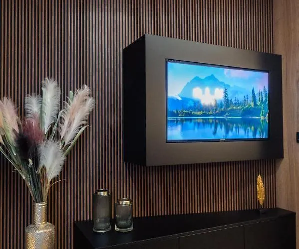 Jacuzzi Main Square קרקוב