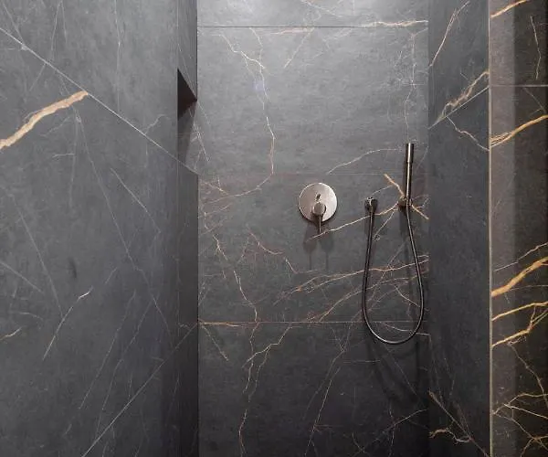 Jacuzzi Main Square דירה קרקוב