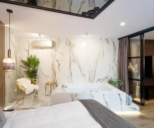 Jacuzzi Main Square Appartement Krakau